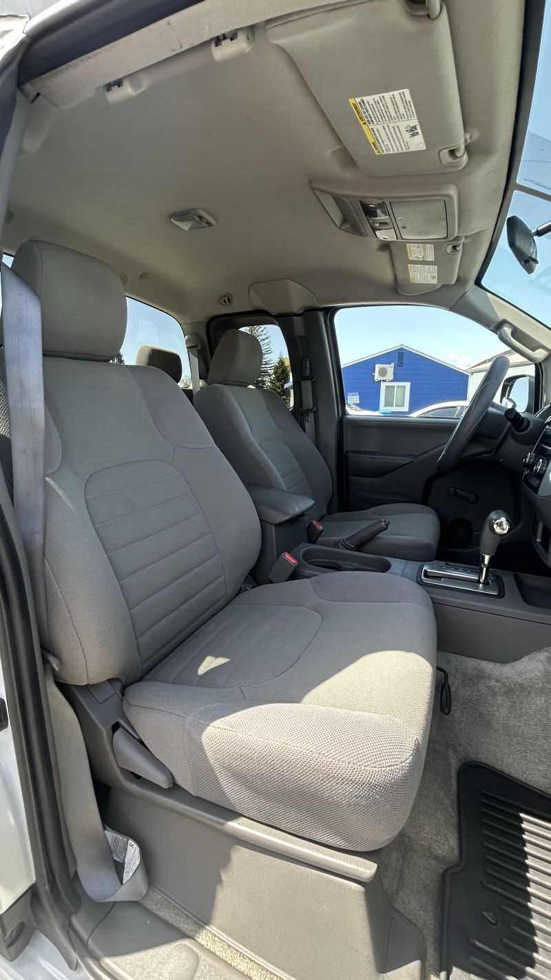 Nissan Frontier Image 12