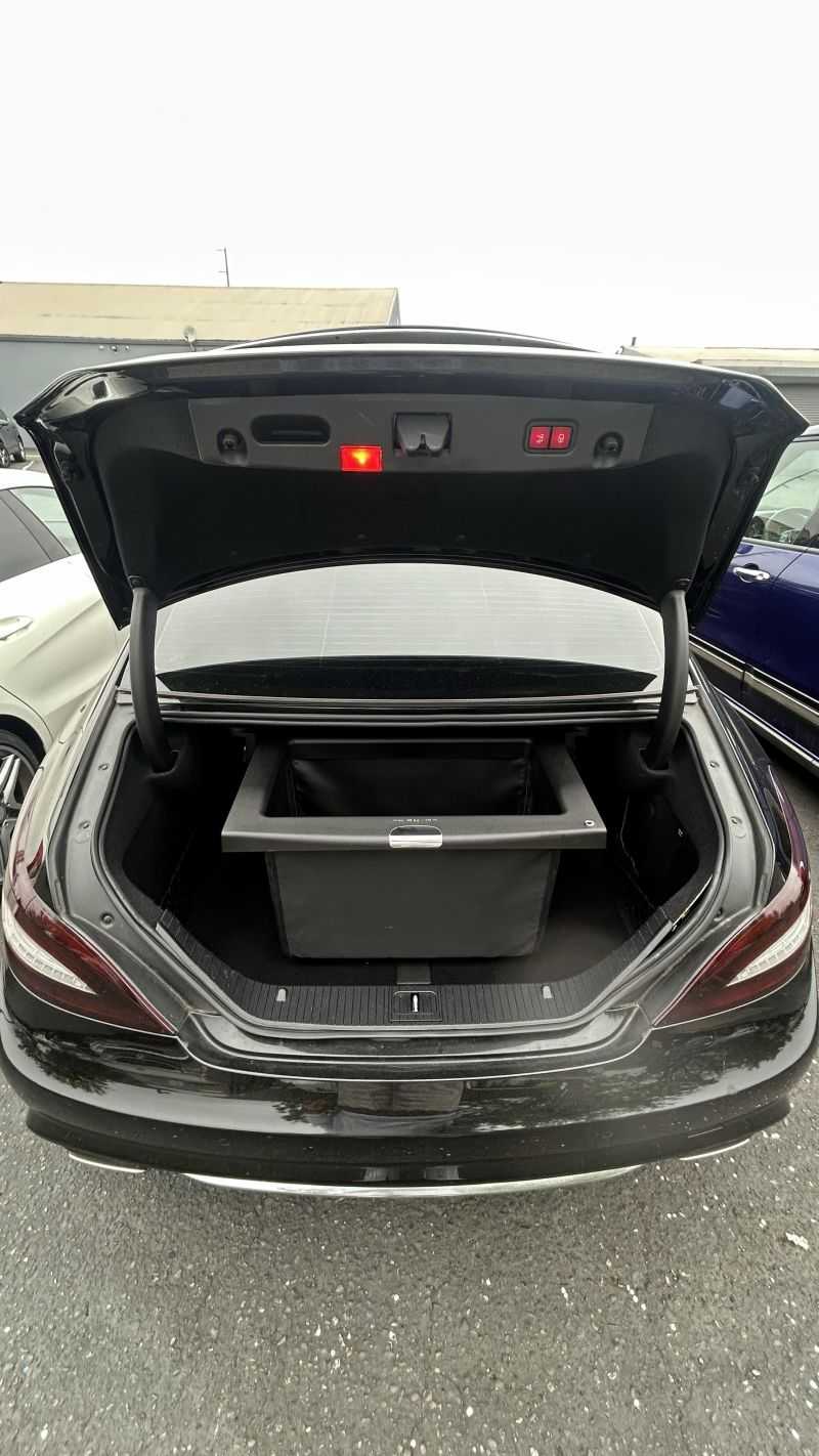 Mercedes-Benz CLS Image 18