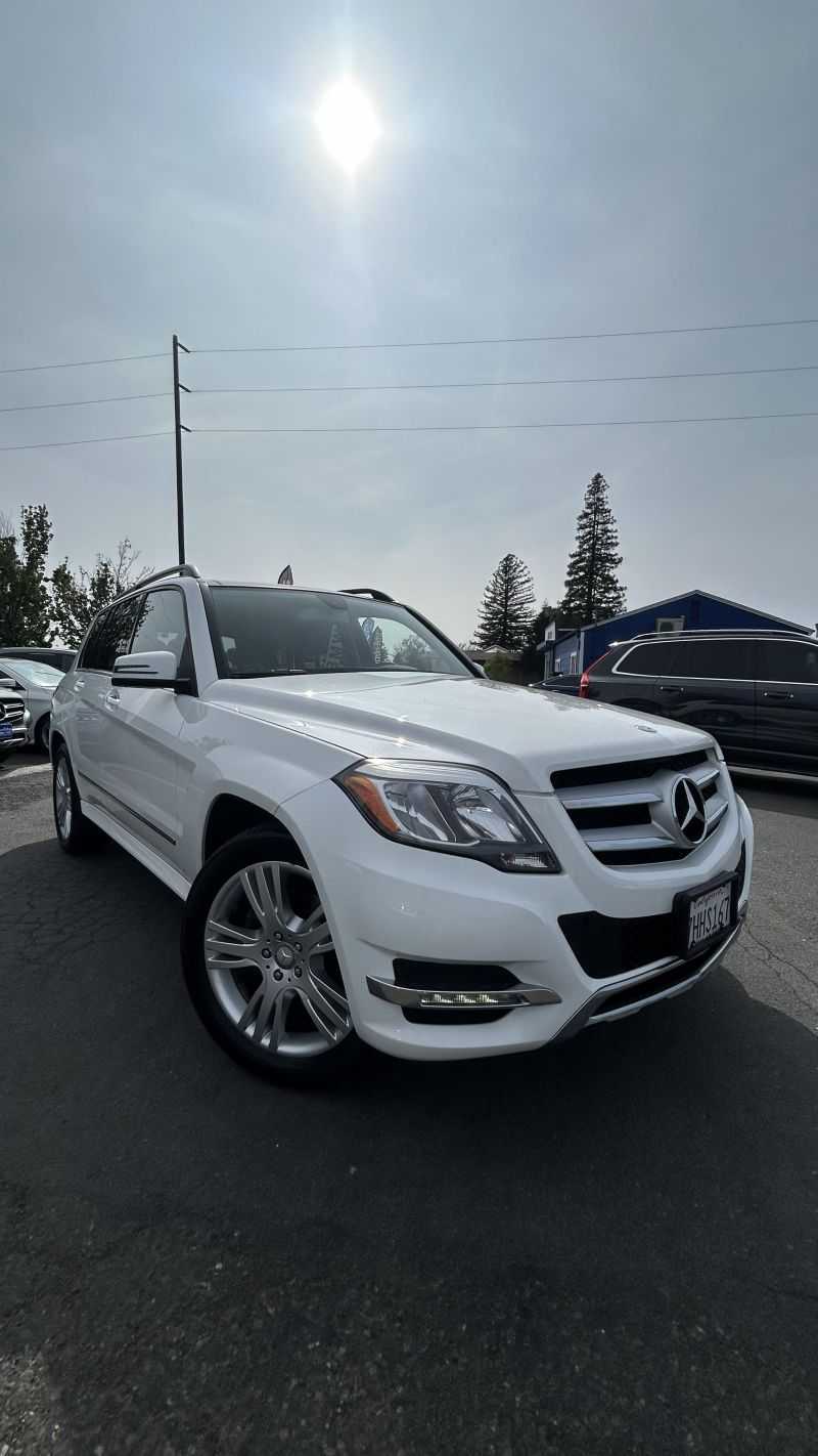 Mercedes-Benz GLK-Class Image 3