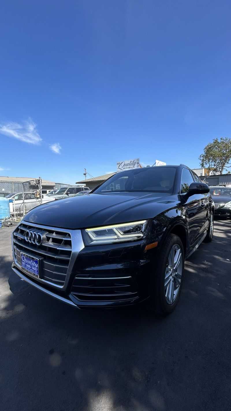 Audi Q5 Image 1