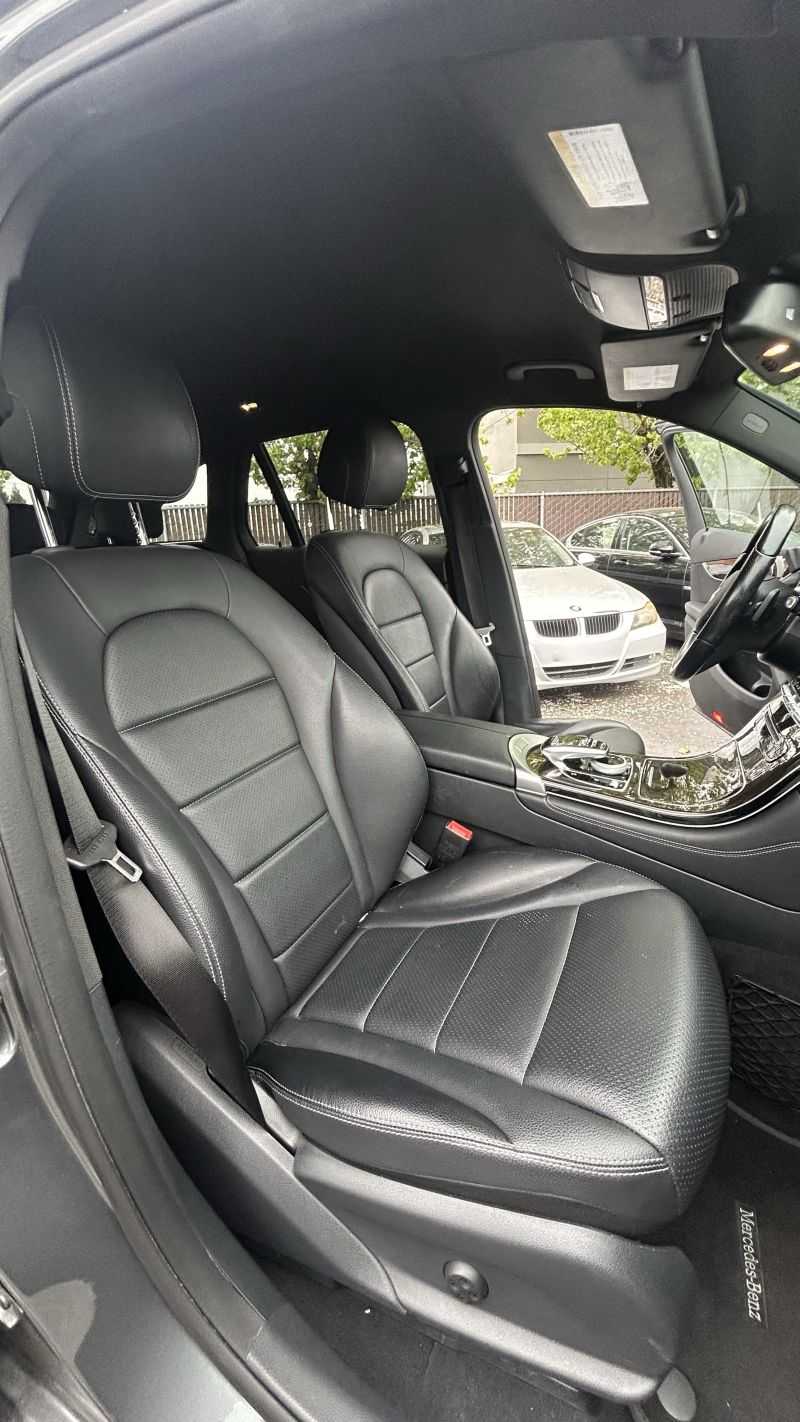 Mercedes-Benz GLC Image 12