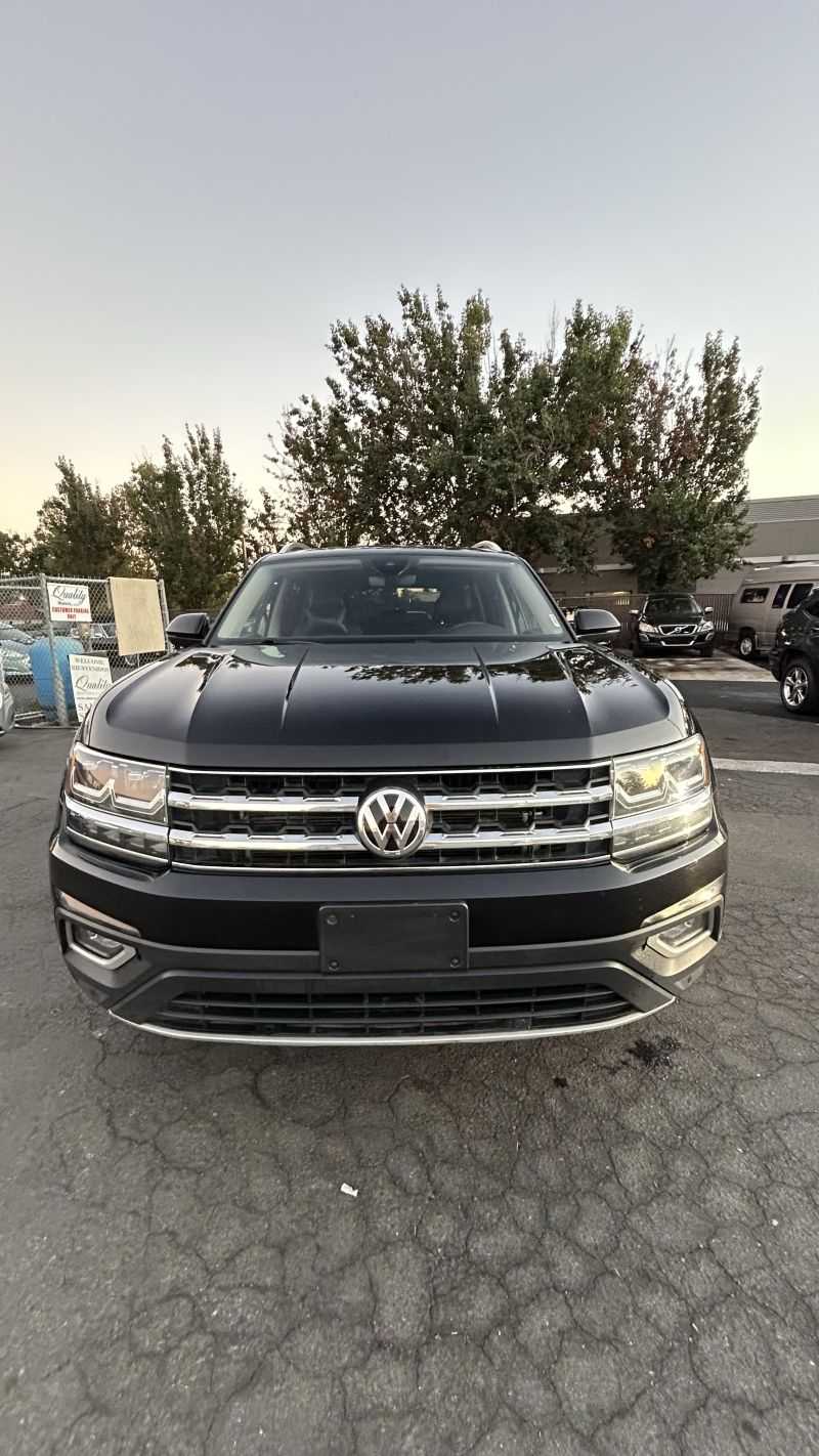 Volkswagen Atlas Image 2