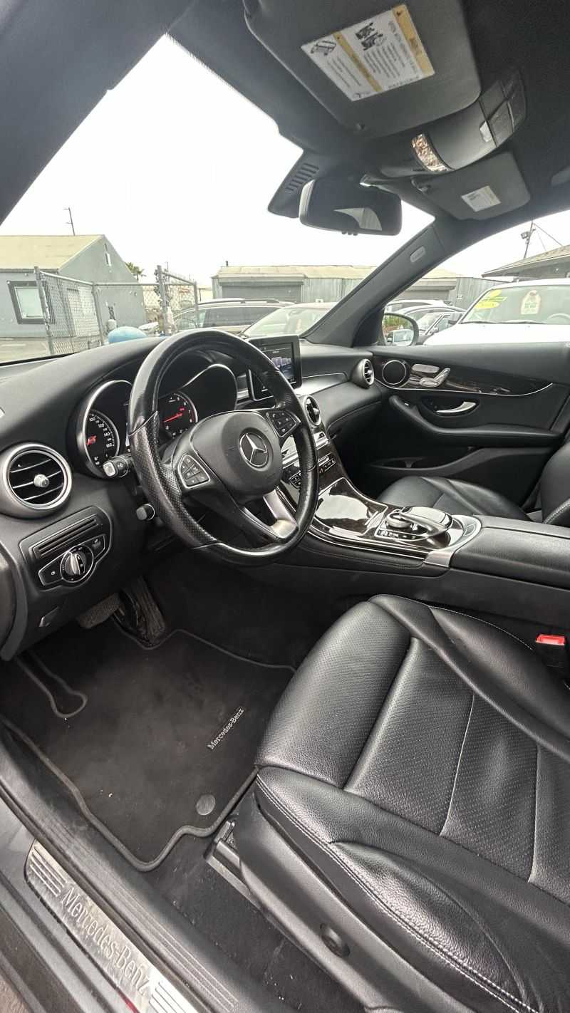 Mercedes-Benz GLC Image 8