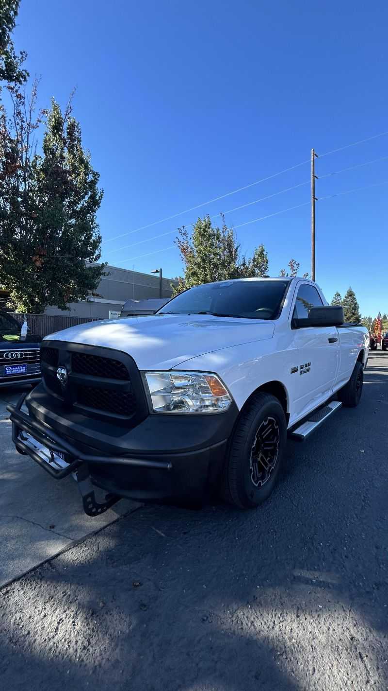 Ram 1500 Regular Cab Image 1