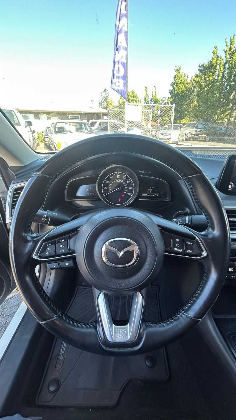 Mazda Mazda3 Image 4