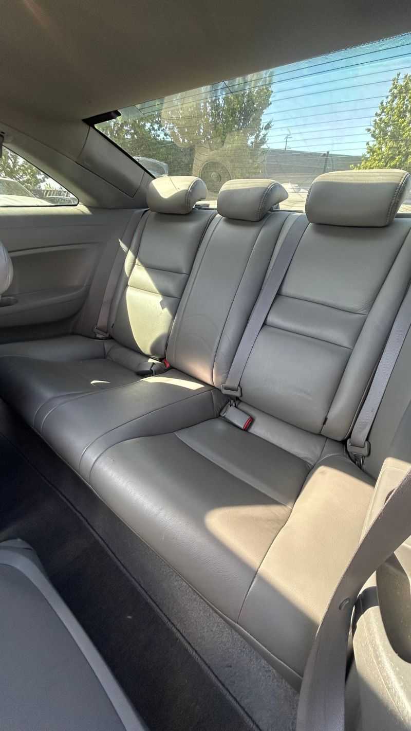Honda Civic Image 12