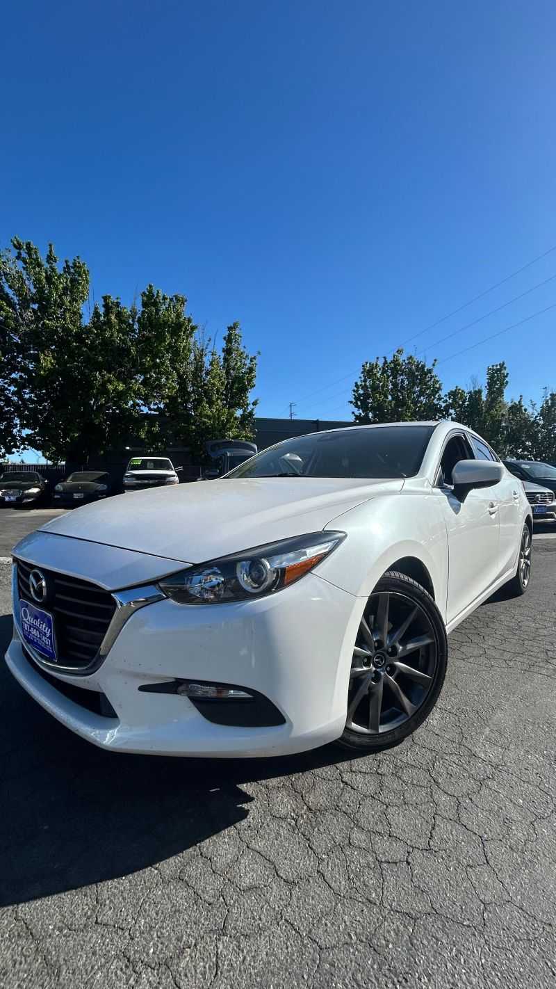 Mazda Mazda3 Image 1