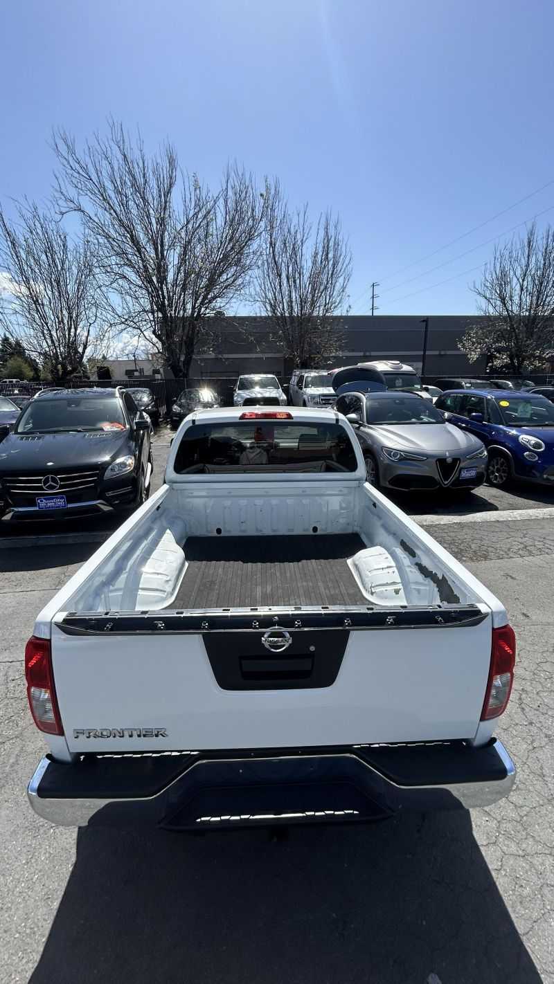 Nissan Frontier Image 17
