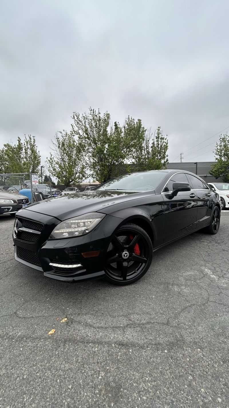 Mercedes-Benz CLS Image 1