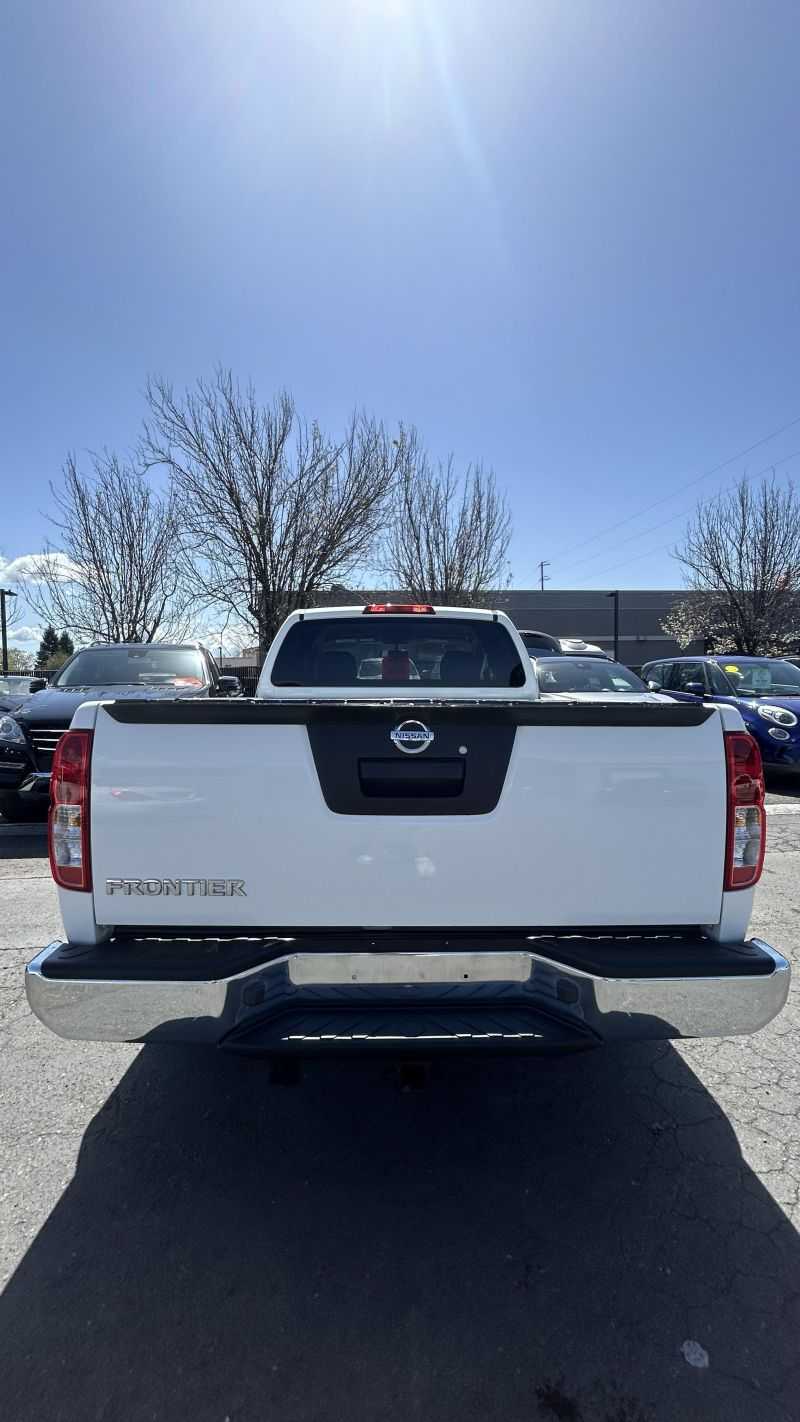 Nissan Frontier Image 19