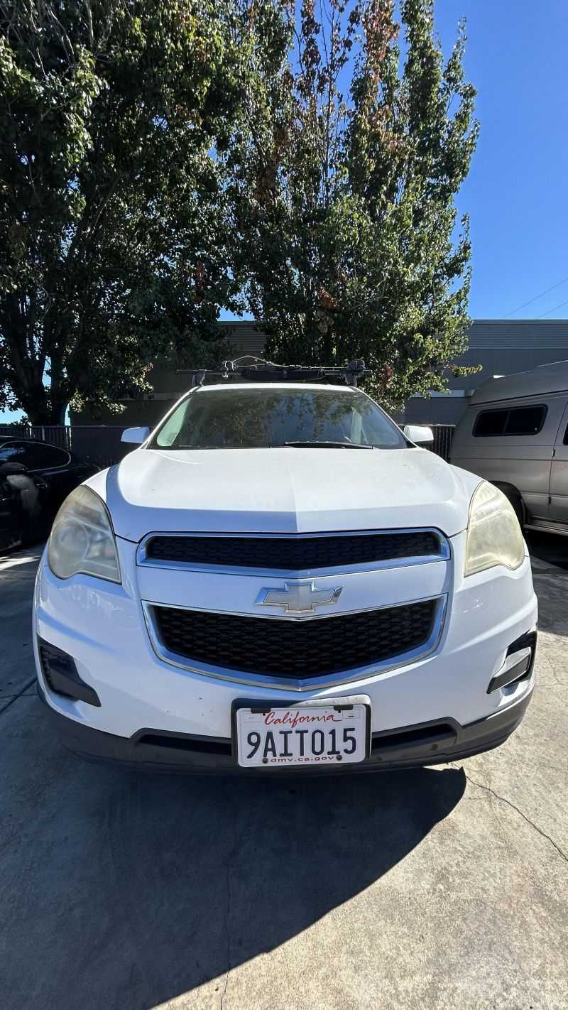 Chevrolet Equinox Image 2