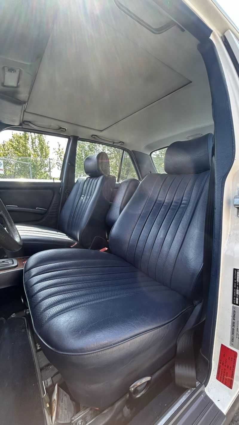 Mercedes-Benz 300-Class Image 9