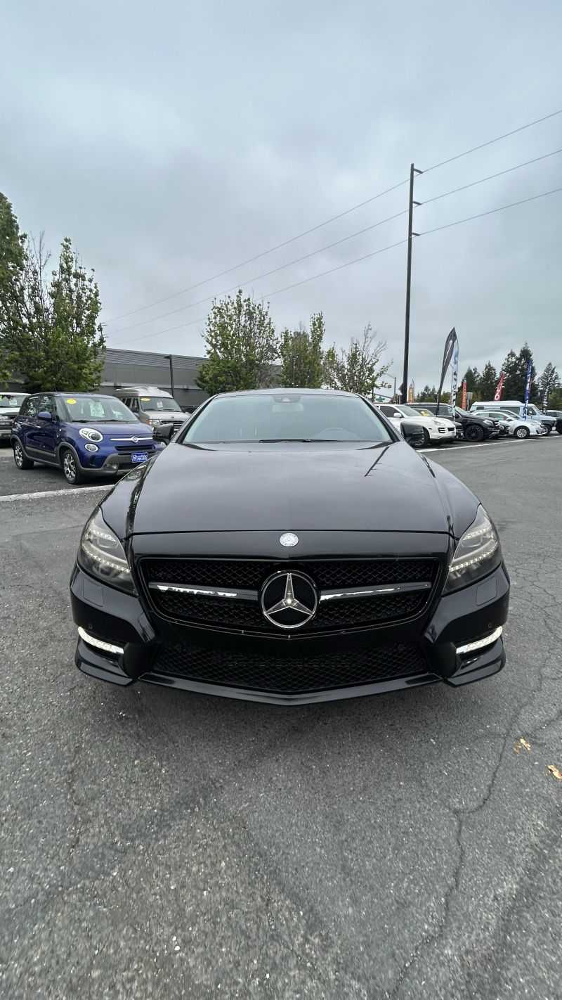 Mercedes-Benz CLS Image 2