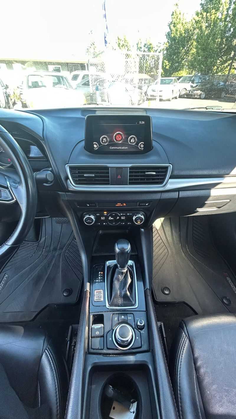 Mazda Mazda3 Image 6