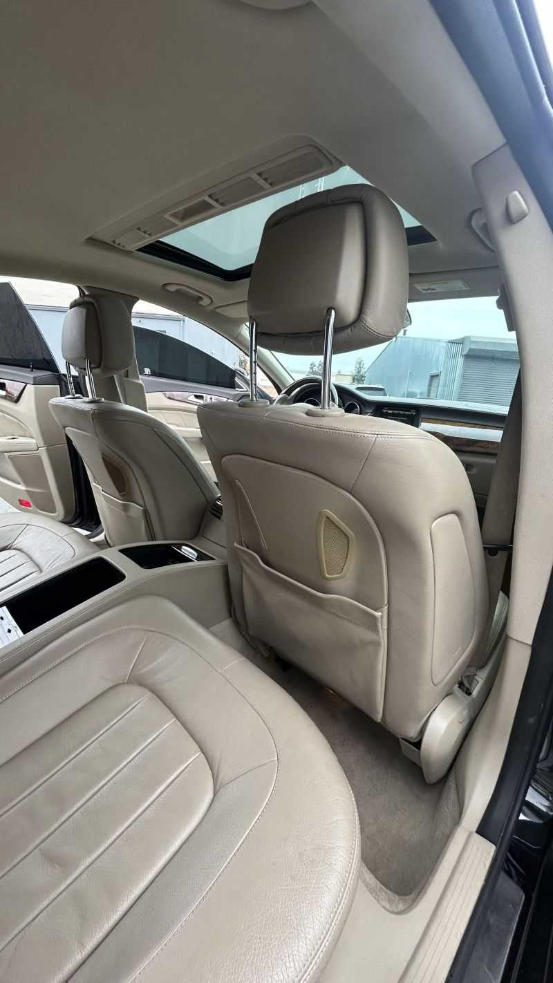 Mercedes-Benz CLS Image 14